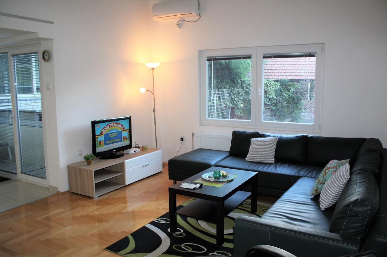 Regina'S Apartments Скоп'є Екстер'єр фото