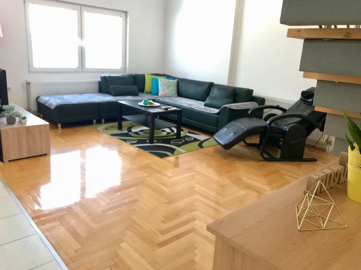 Regina'S Apartments Скоп'є Екстер'єр фото
