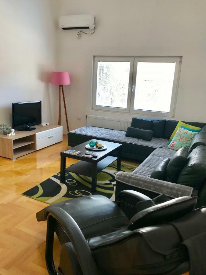 Regina'S Apartments Скоп'є Екстер'єр фото