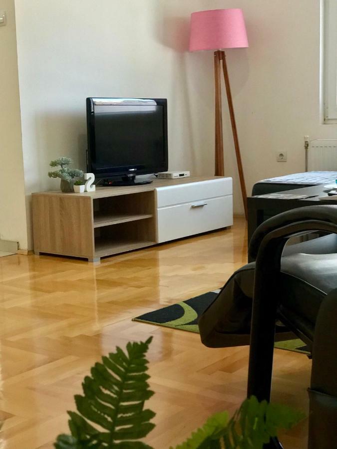 Regina'S Apartments Скоп'є Екстер'єр фото
