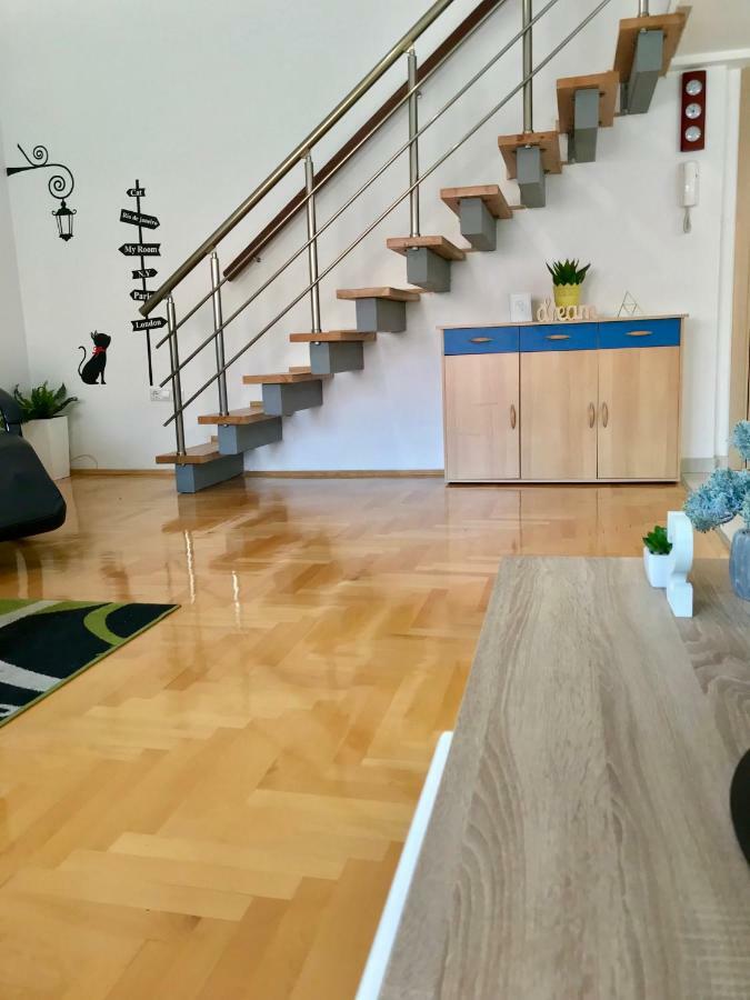 Regina'S Apartments Скоп'є Екстер'єр фото