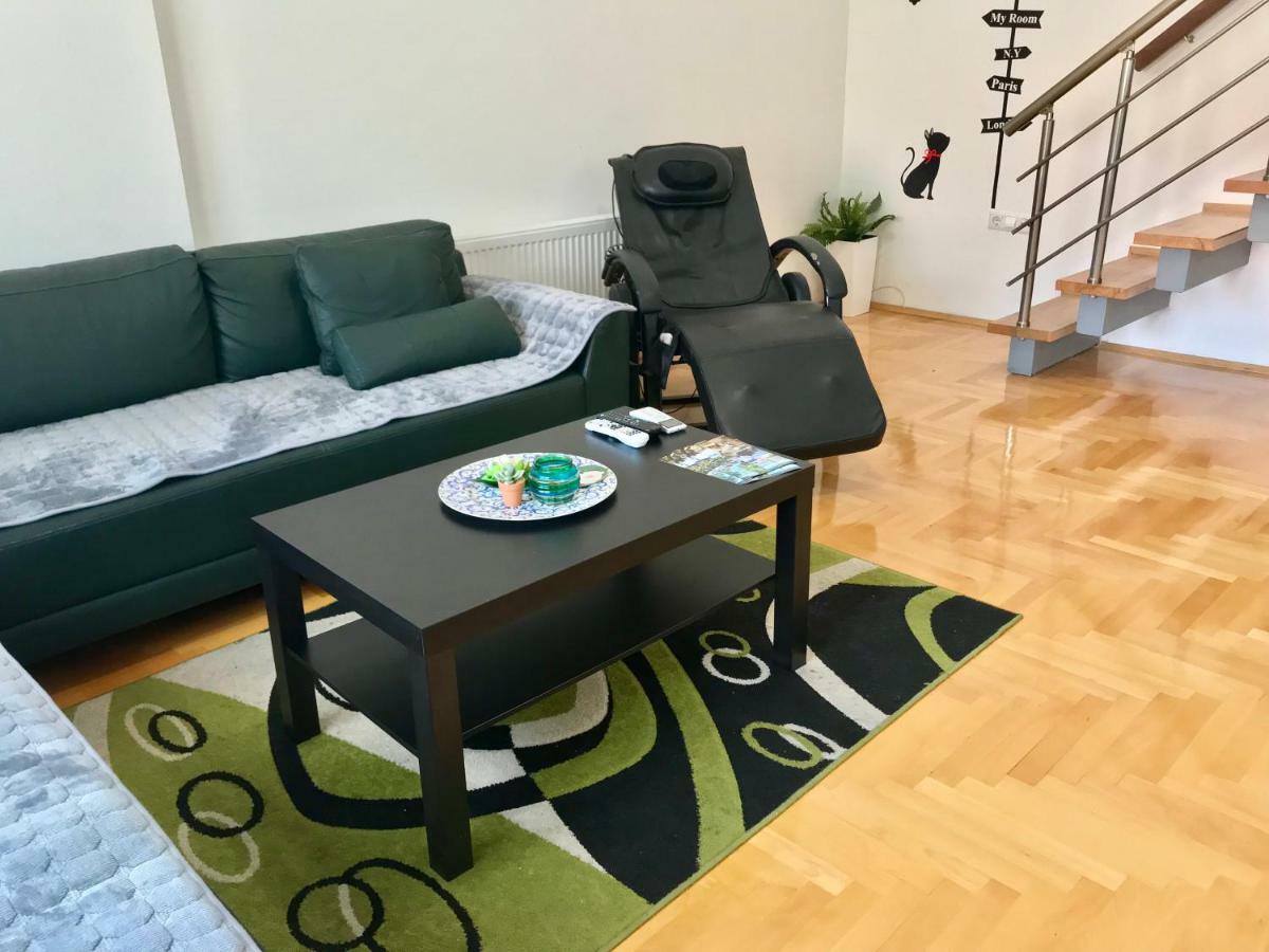 Regina'S Apartments Скоп'є Екстер'єр фото