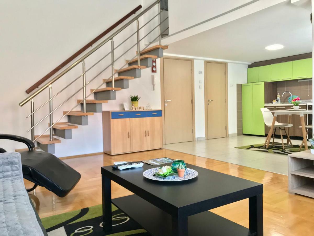 Regina'S Apartments Скоп'є Екстер'єр фото