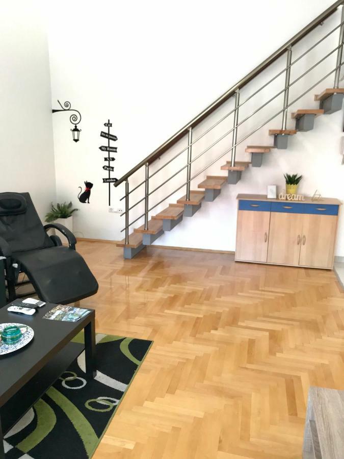 Regina'S Apartments Скоп'є Екстер'єр фото