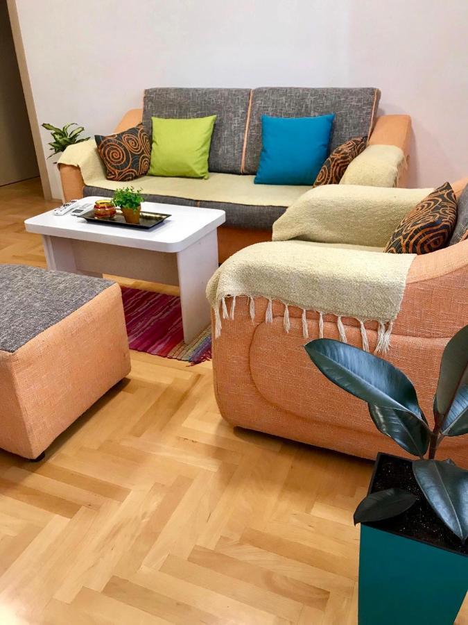 Regina'S Apartments Скоп'є Екстер'єр фото